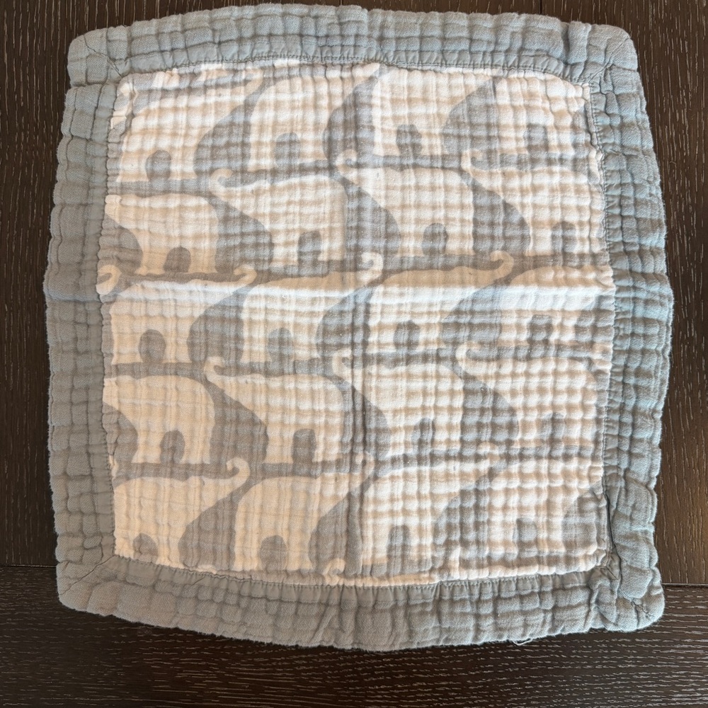 Milkbarn Organic Cotton Bamboo Muslin Burp Cloth Elephant‎ Print Grey